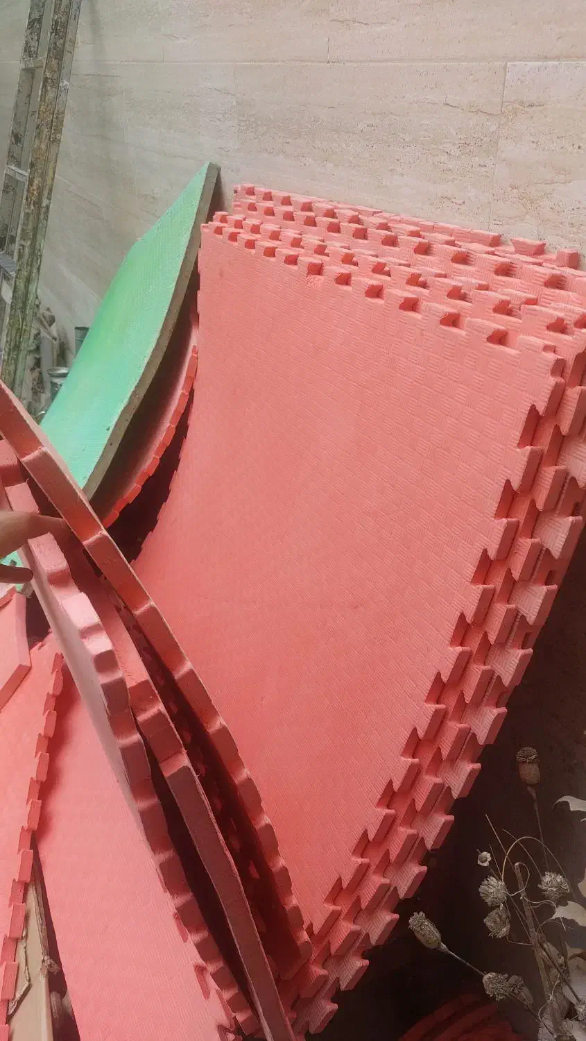 ۶عدد تاتامی|تجهیزات ورزشی|کرج, اصفهانیها|دیوار