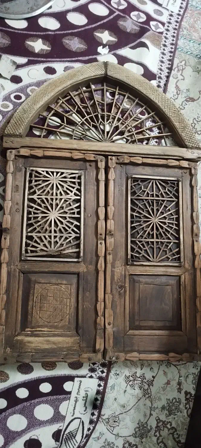 پنجره آنتیک و نوستالژیک|کلکسیون اشیاء عتیقه|بابل, |دیوار