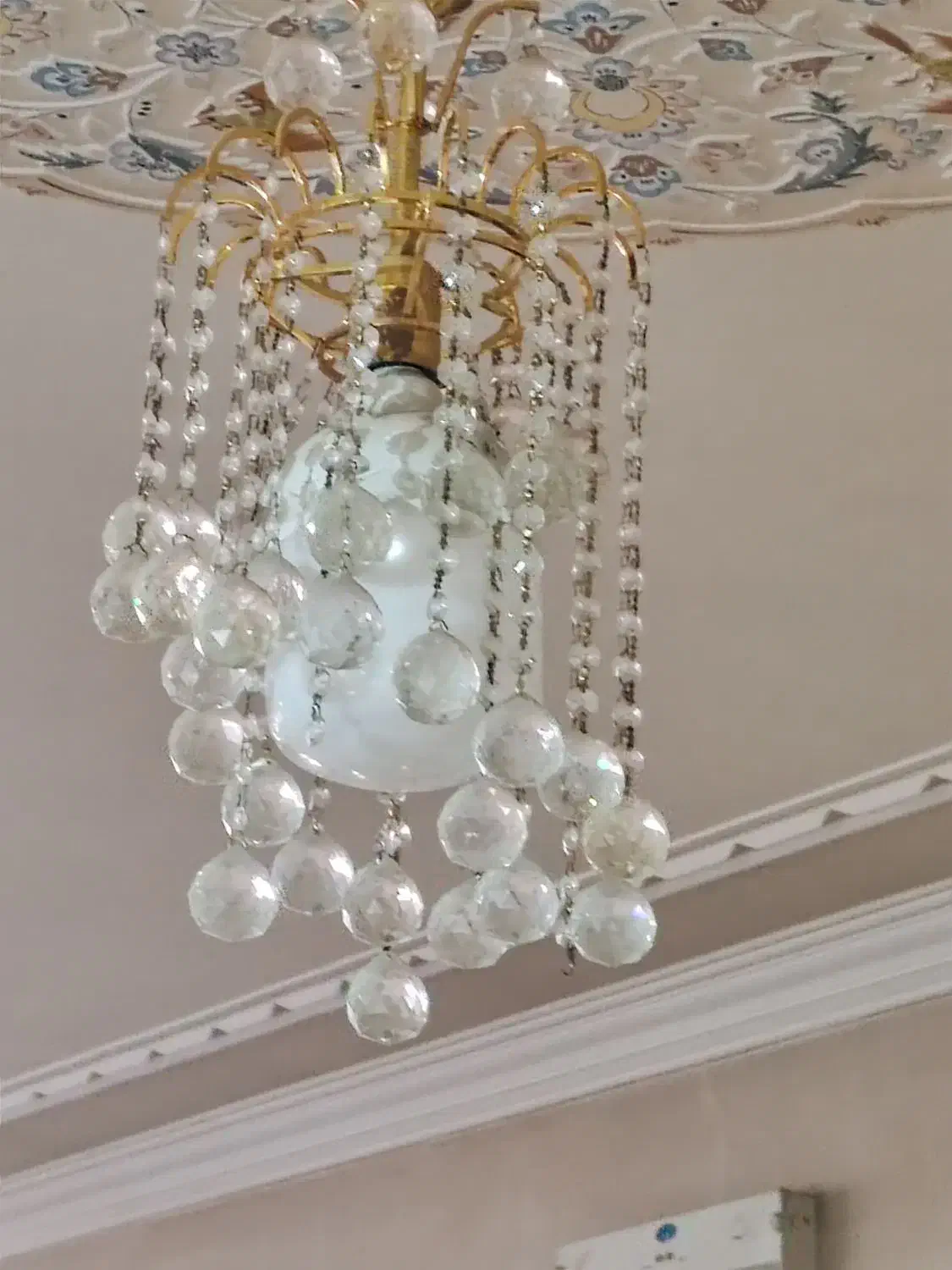 لوستر|لوستر و چراغ آویز|نجفآباد, گلدشت|دیوار