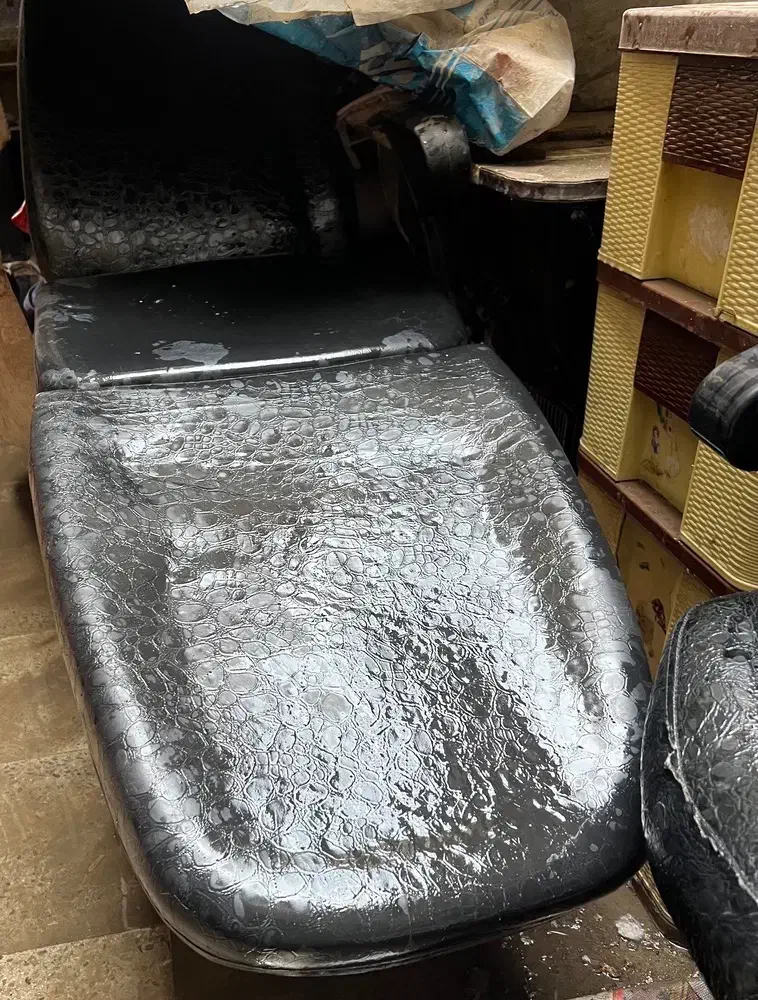 صندلی آرایشگاه|آرایشگاه و سالن‌های زیبایی|فردیس, شهرک ارم|دیوار