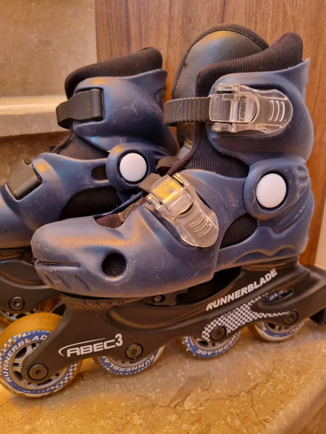 کفش اسکیت در حد نو|دوچرخه، اسکیت، اسکوتر|همدان, |دیوار