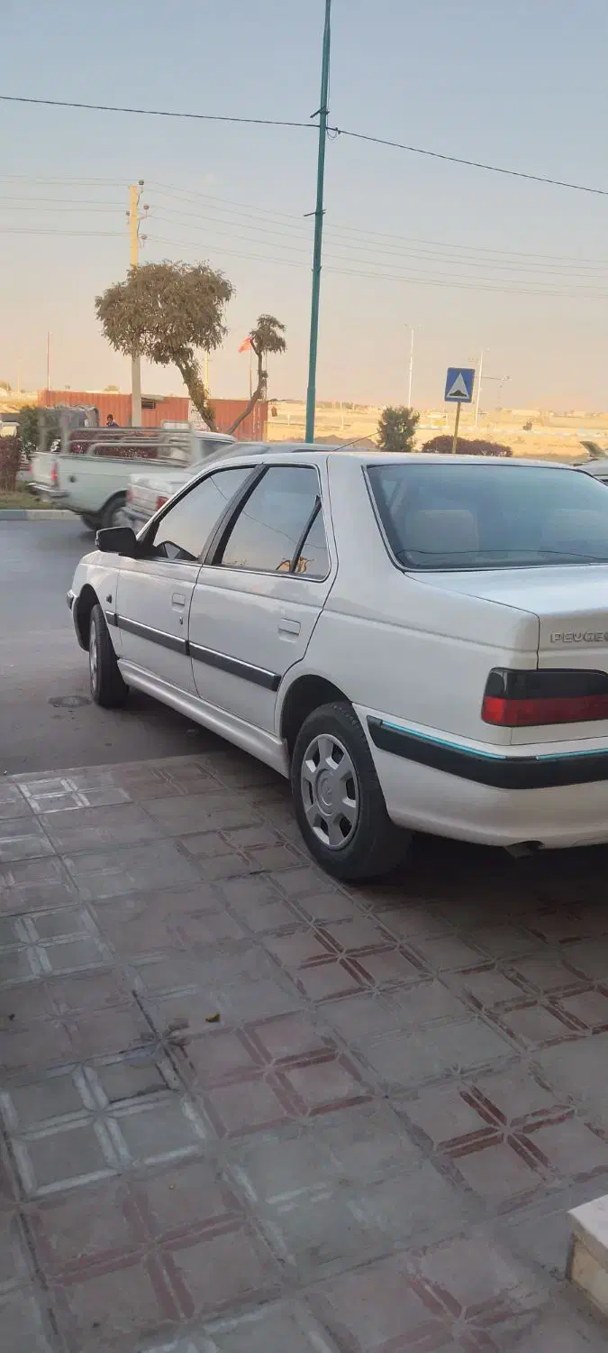 پژو پارس سال مدل ۹۲|خودرو سواری و وانت|فلاورجان, |دیوار