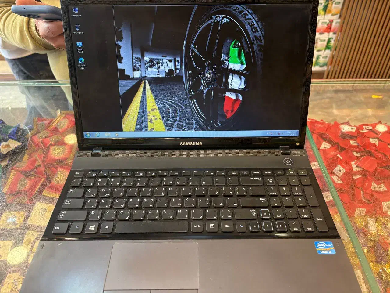 لپ تاب سامسونگ|رایانه همراه|مشهد, عنصری|دیوار