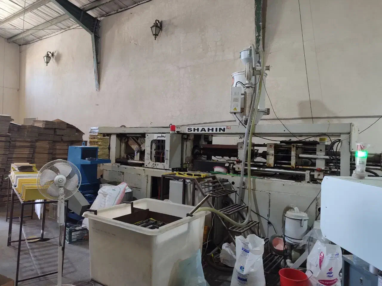 فروش دستگاه تزریق پلاستیک 240تن 600 گرم|ماشینآلات صنعتی|ارومیه, |دیوار