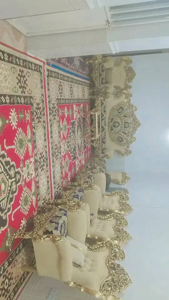 مبل نه نفره سلطنتی|مبلمان خانگی و میز عسلی|یاسوج, |دیوار