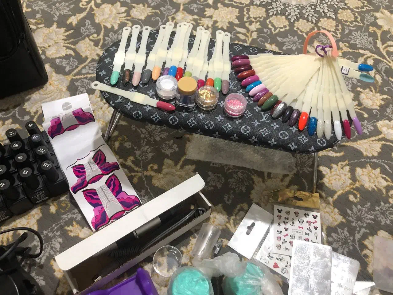 وسایل کاشت ناخن کامل کامل|آرایشی، بهداشتی، درمانی|ایلام, |دیوار