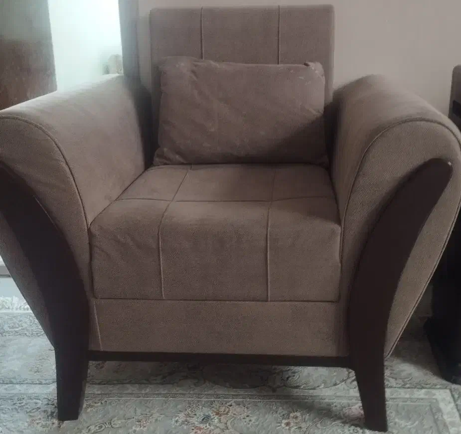 مبل نه نفره|مبلمان خانگی و میز عسلی|قوچان, |دیوار