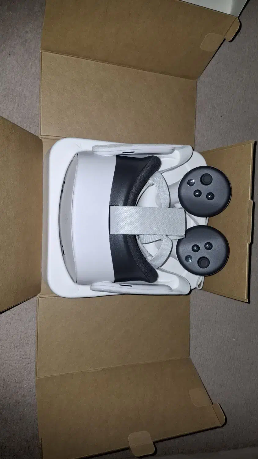 عینک واقعیت مجازی متا کوئست تری اس meta quest 3S|کنسول، بازی ویدئویی و آنلاین|قم, سراجه (۱۵ خرداد)|دیوار