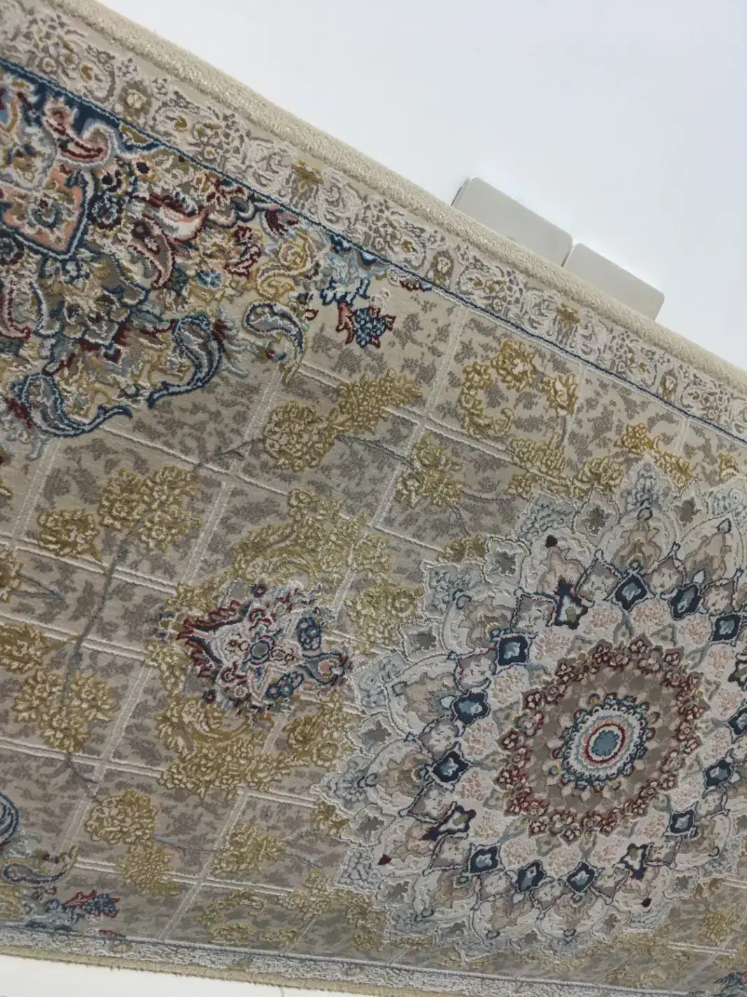 پشتی یک جفت|پشتی|کوهدشت, |دیوار