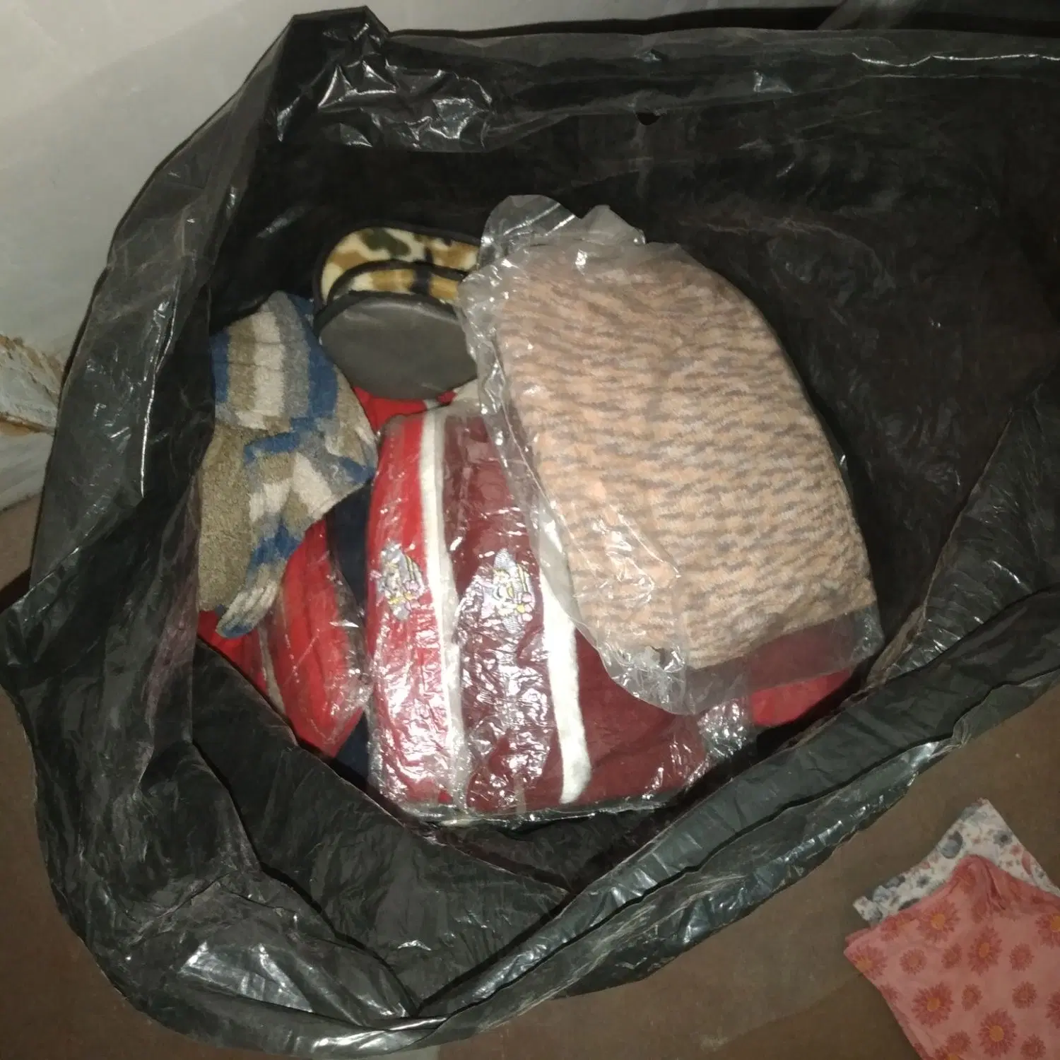 لباس|لباس|سلماس, |دیوار