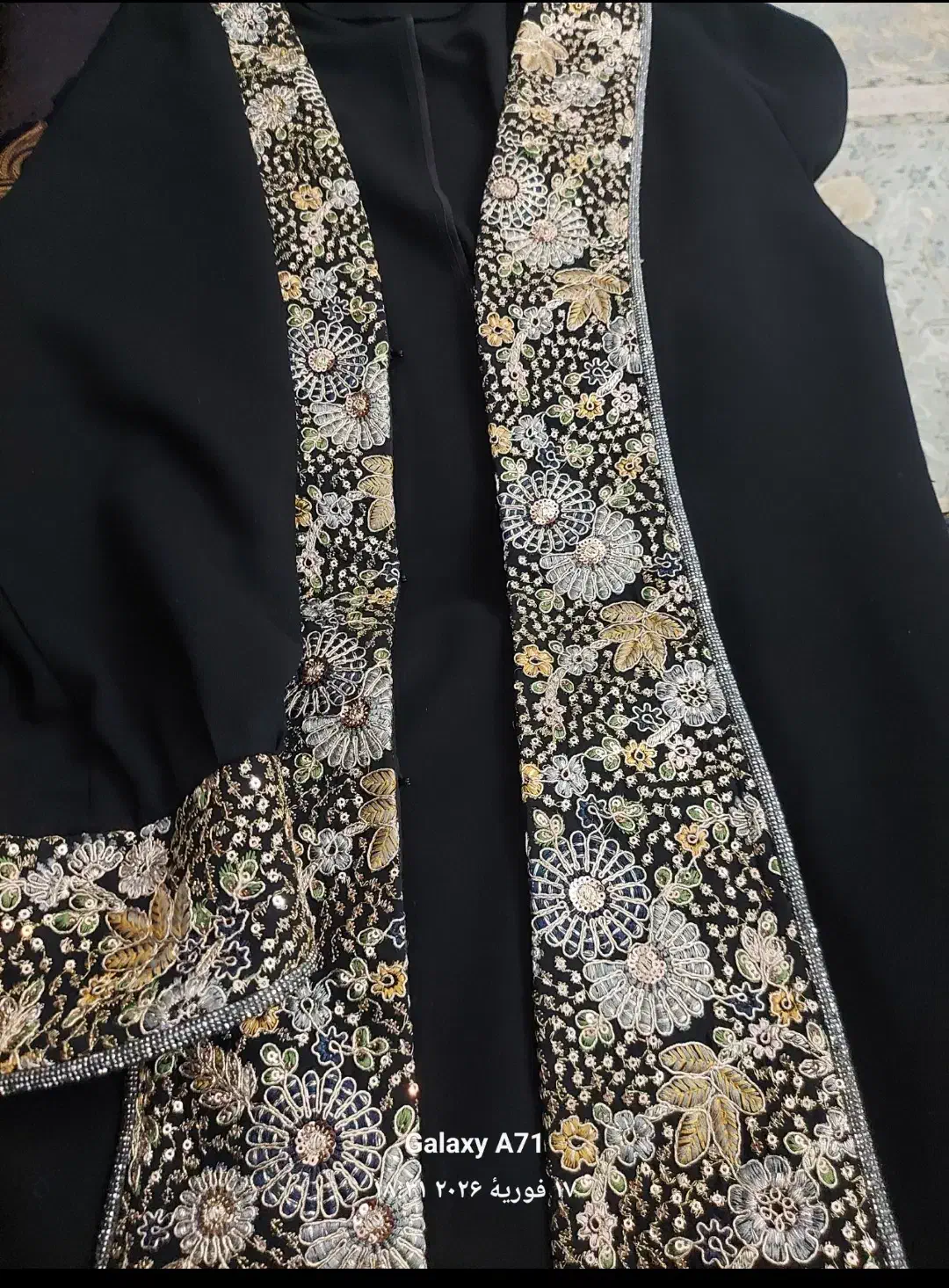 لباس مجلسی|لباس|اردبیل, |دیوار