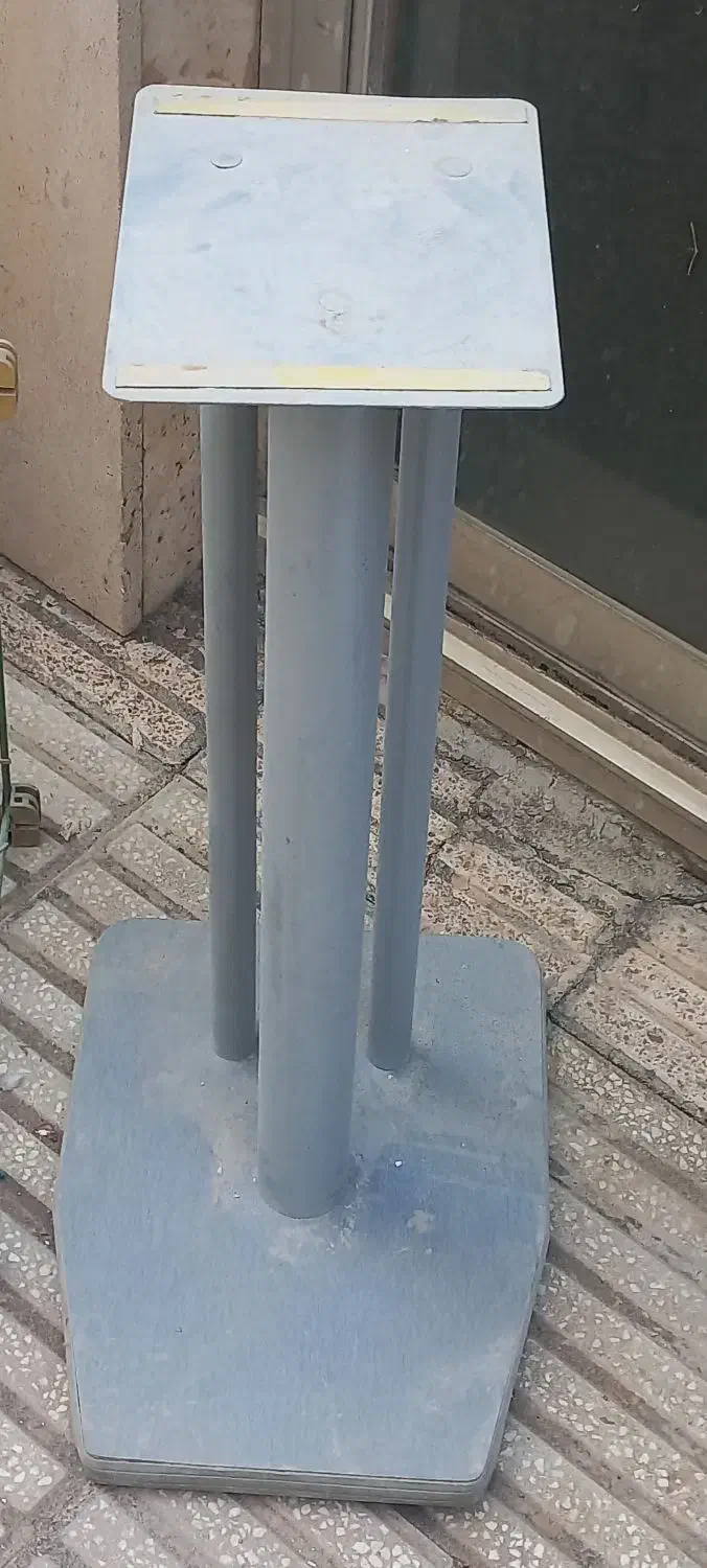 آیفون قدیمی مهتابی هالوژن پایه بلندگو وقفسه|حراج|سبزوار, عظیمیان|دیوار