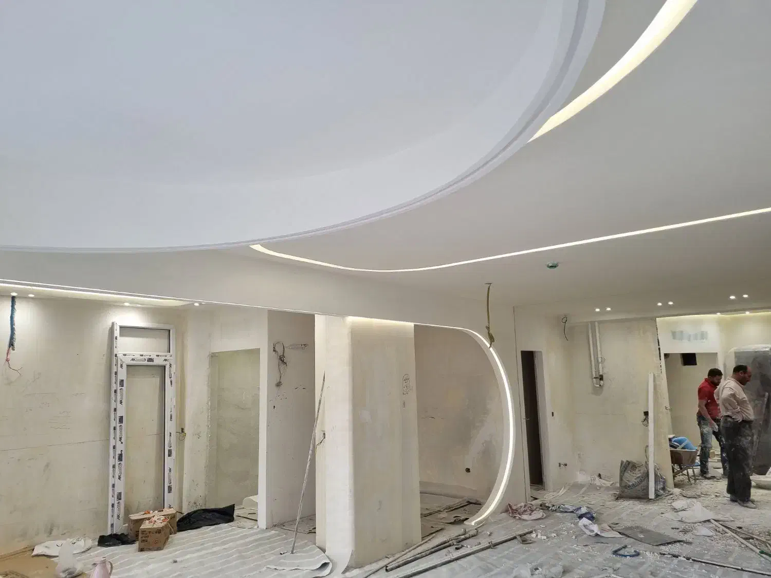 کارگر ساده در تزئینات داخلی ساختمان|استخدام معماری، عمران و ساختمانی|تبریز, |دیوار