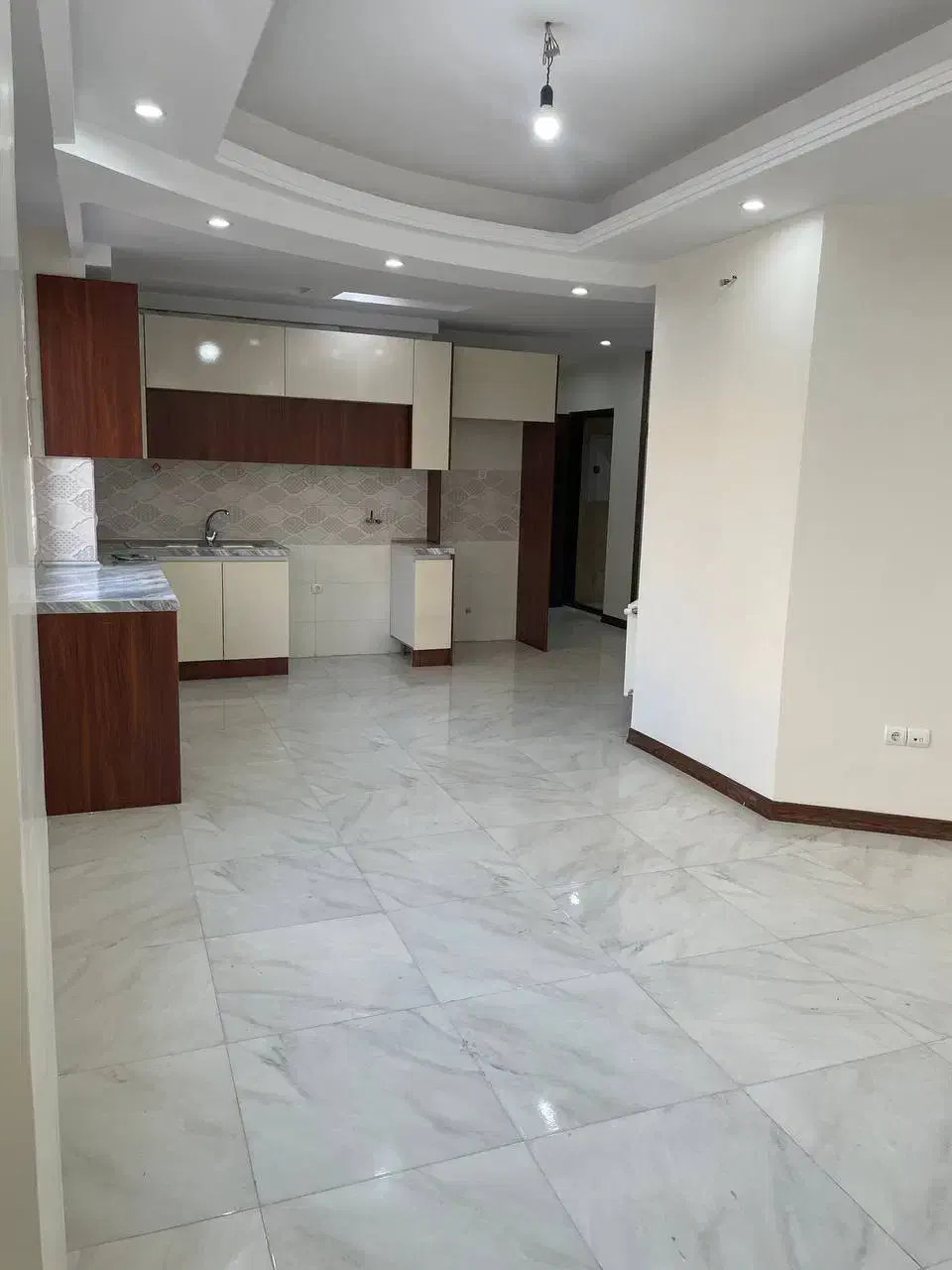 پیروزی ۸۰ متر نوساز /پارکینگ /تراس  /دسترسی راحت|اجارهٔ آپارتمان|تهران, صد دستگاه|دیوار