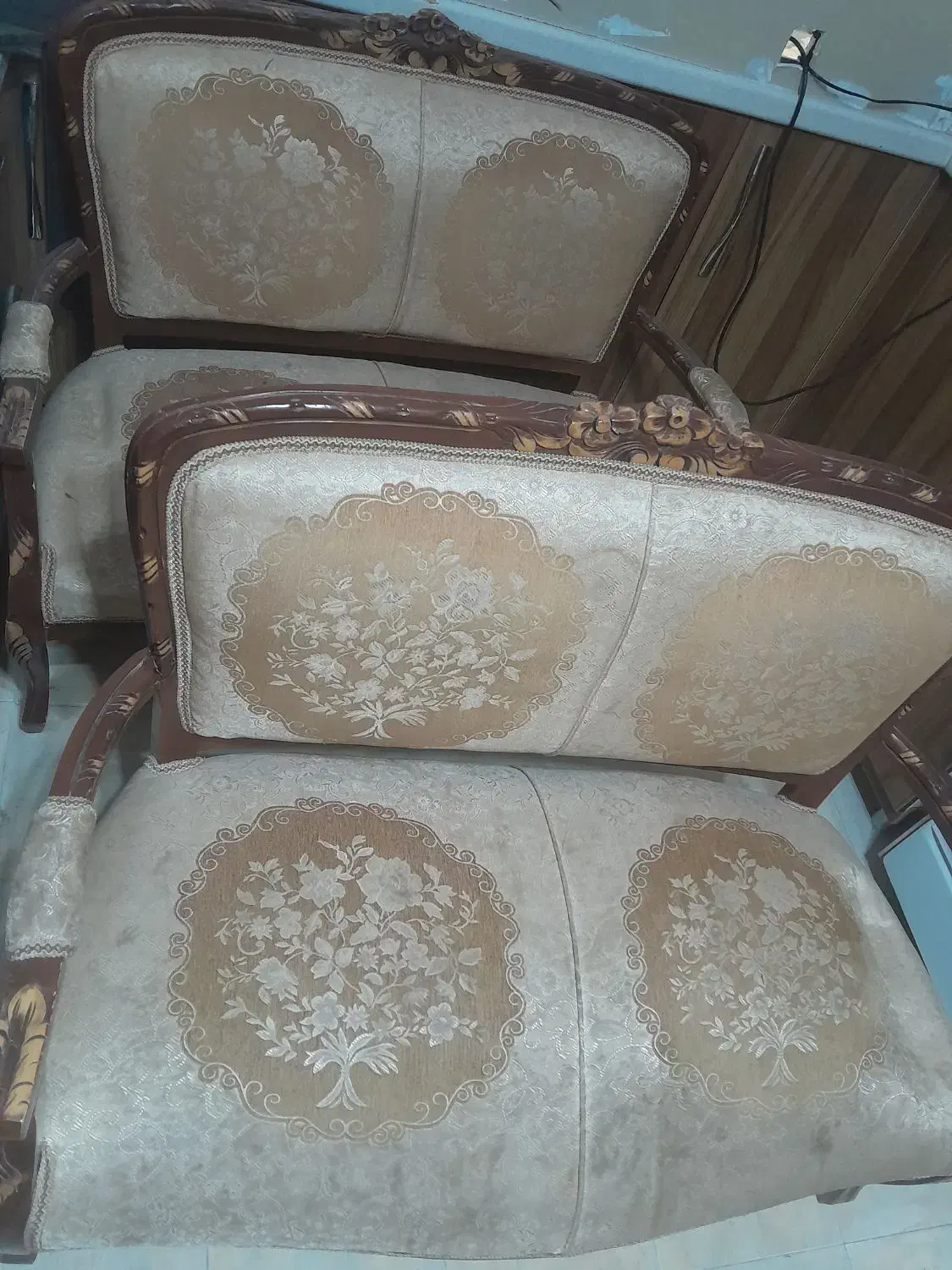 مبل نیمه استیل ۶ نفره و تخت دونفره با دو عسلی|مبلمان خانگی و میز عسلی|یزد, |دیوار