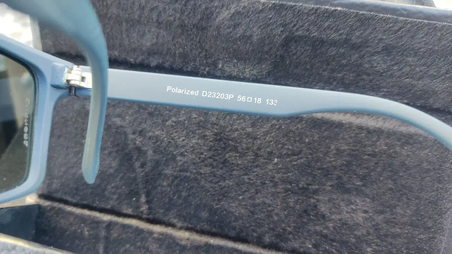 عینک HUGO BOSS|زیورآلات و اکسسوری|گنبد کاووس, |دیوار