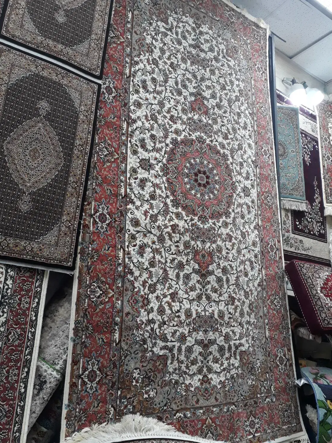 فرش اولیا ۱۲۰×۲ سایز ۷۰۰ریشه دار کامل نخ اکریلیک|فرش|تبریز, |دیوار