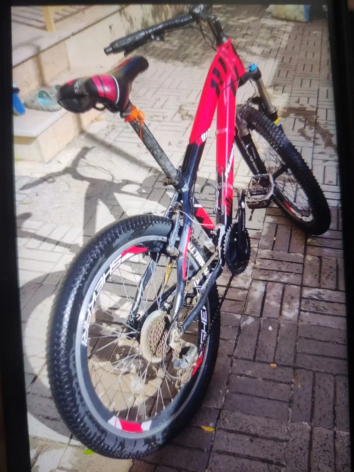 دوچرخه ۲۴ کوهستانی المنیومی سالم وتمیز.|دوچرخه، اسکیت، اسکوتر|رودبار, |دیوار