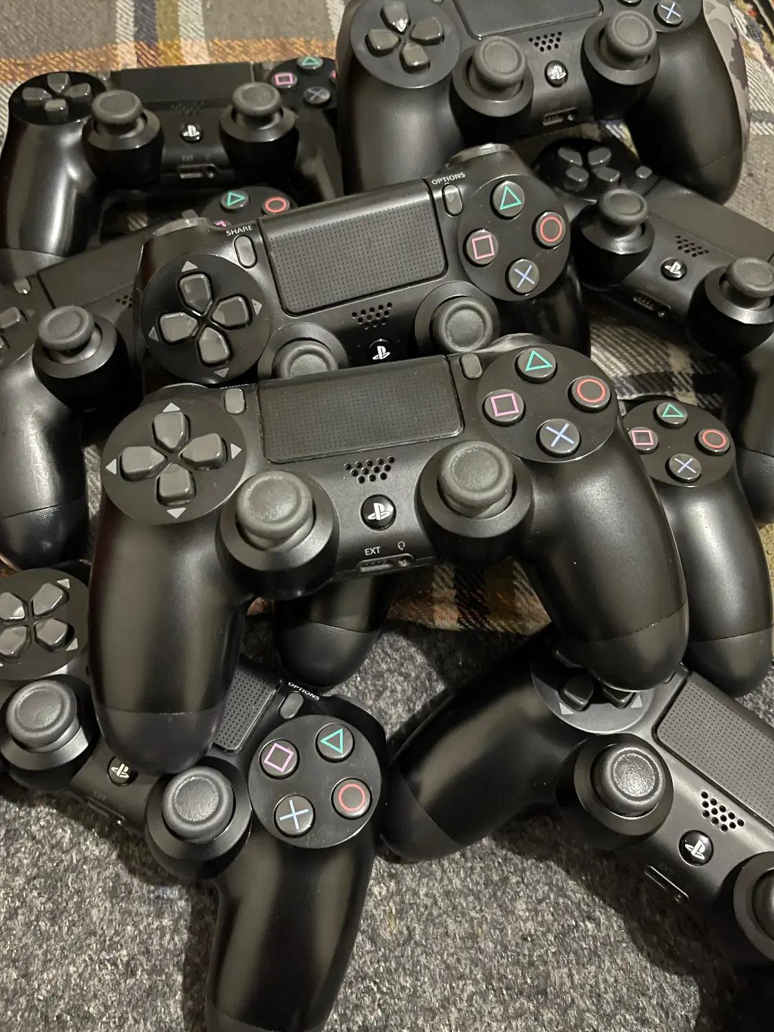 دسته Ps4 اصلی اورجینال|کنسول، بازی ویدئویی و آنلاین|تهران, نظامآباد|دیوار