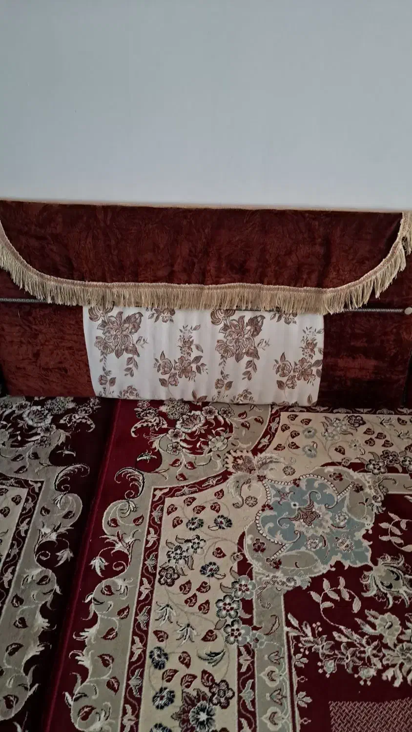 پشتی خانگی|پشتی|کوهدشت, |دیوار