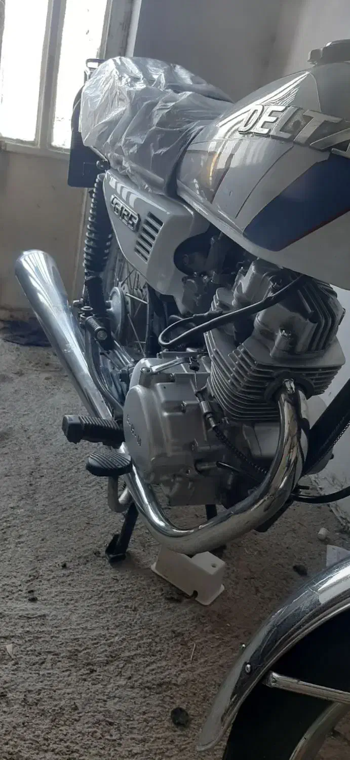 هندا بهپر و دلتا|موتورسیکلت|مشهد, خواجه ربیع|دیوار