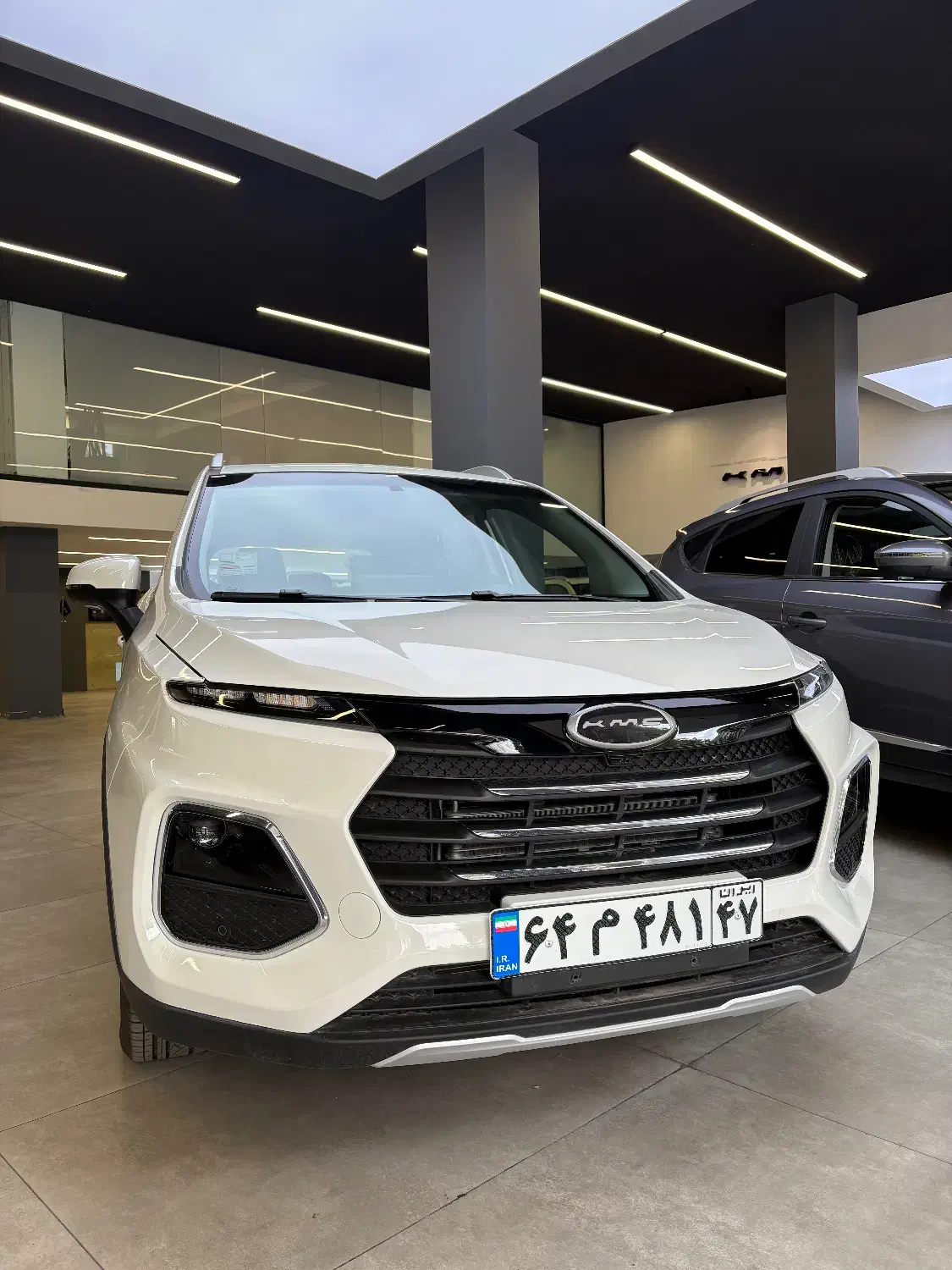 Kmc sr3 جک اس ار ۳|خودرو سواری و وانت|تهران, سید خندان (جلفا)|دیوار