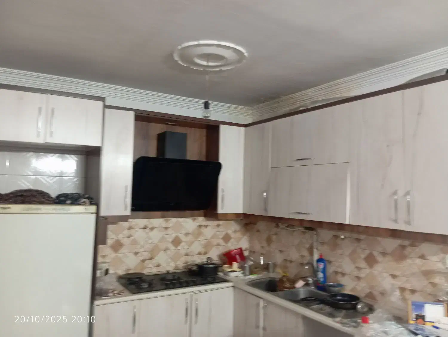 70مترطبقه2باپارکینک بازسازی شده|اجارهٔ آپارتمان|تهران, مسعودیه|دیوار