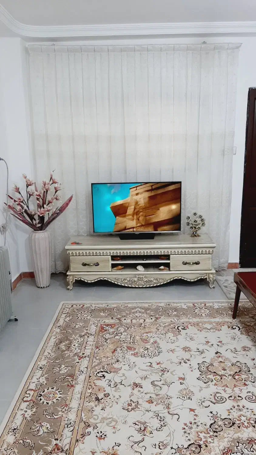 ۲عددپرده پذیرایی|پرده، رانر، رومیزی|آمل, |دیوار