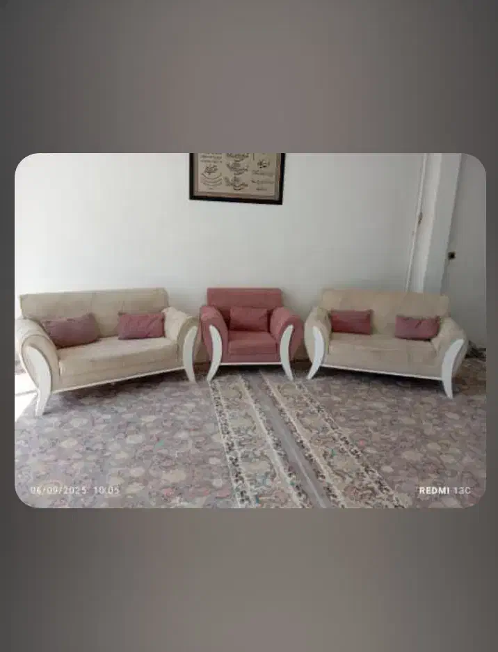 مبل راحتی ۹نفره درحد نو|مبلمان خانگی و میز عسلی|جوانرود, |دیوار