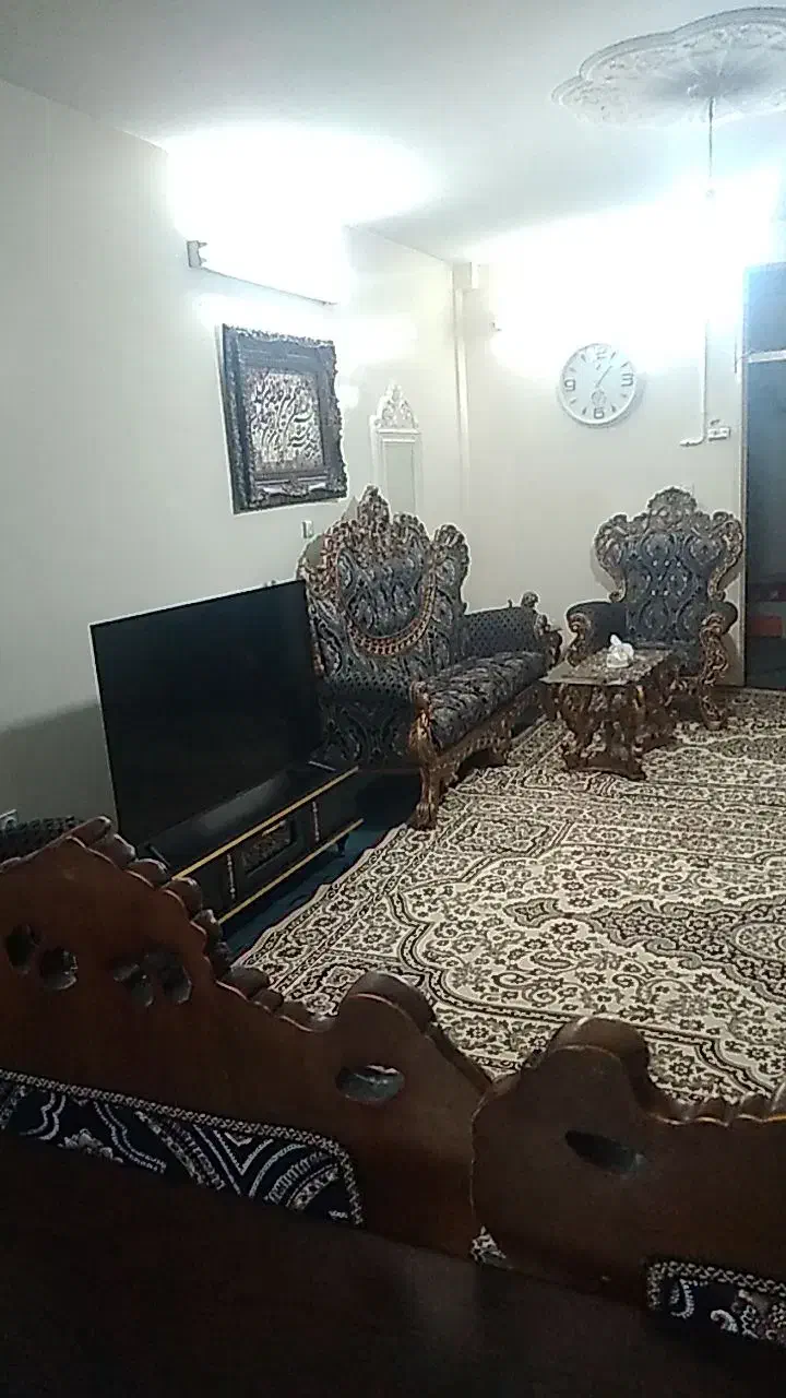 مبل سلطنتی ۹نفره|مبلمان خانگی و میز عسلی|تهران, هاشم‌آباد|دیوار