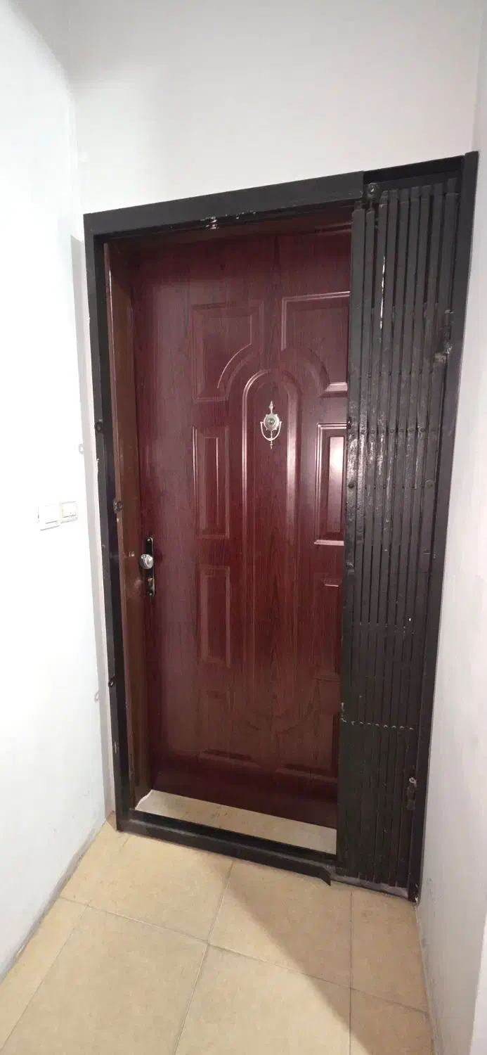 درب آکاردئونی|مصالح و تجهیزات ساختمان|بندر انزلی, معلم|دیوار