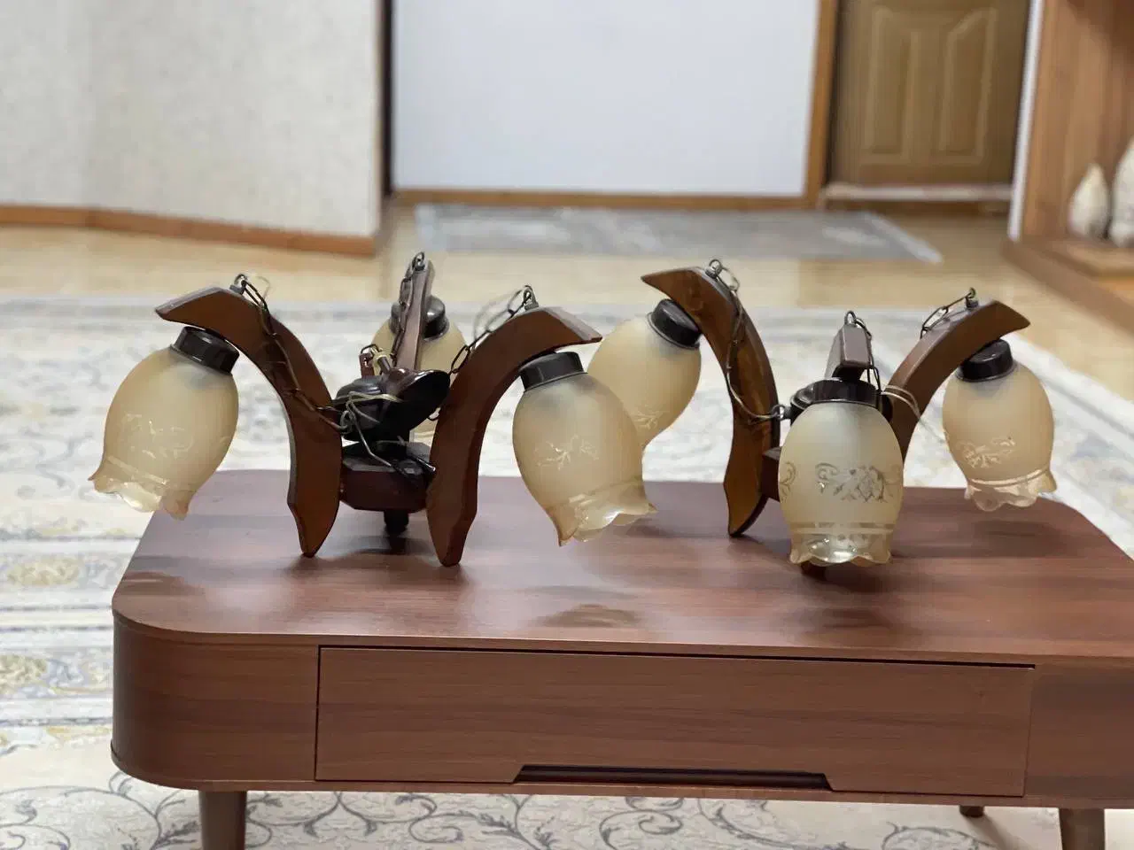 لوستر زیبا|لوستر و چراغ آویز|نور, |دیوار