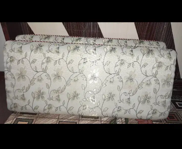 ۴عدد پشتی نونو.دو رو هستن|پشتی|شوشتر, |دیوار