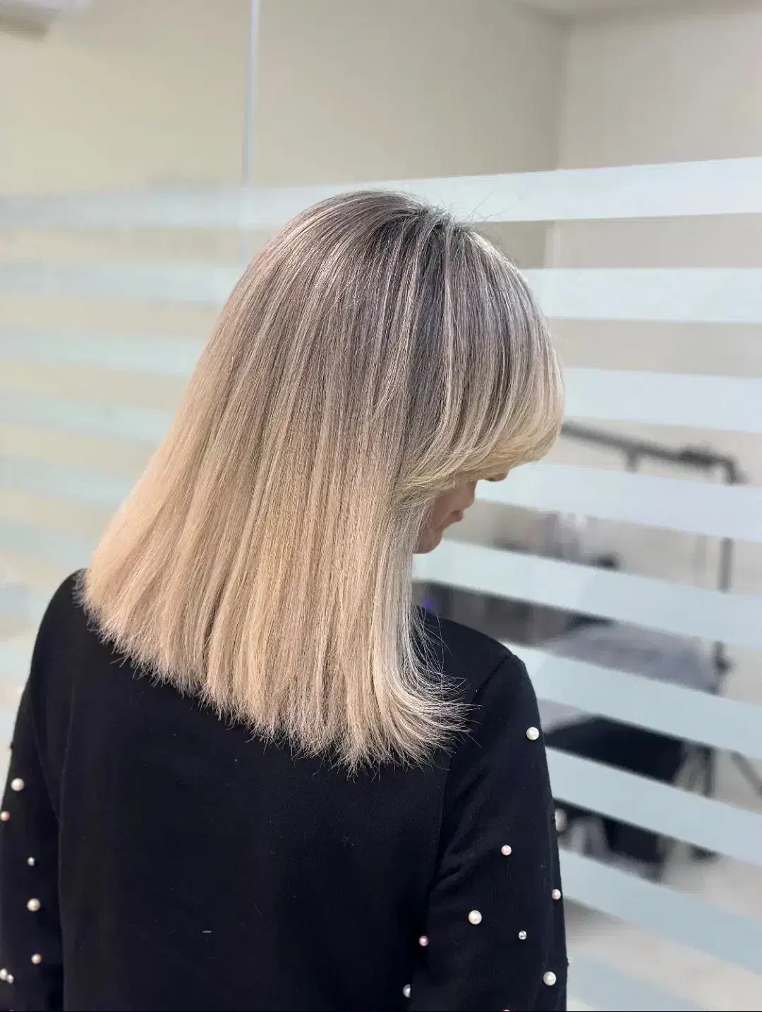 مرکز زیبایی رنگ مو|خدمات آرایشگری و زیبایی|خرم‌آباد, |دیوار