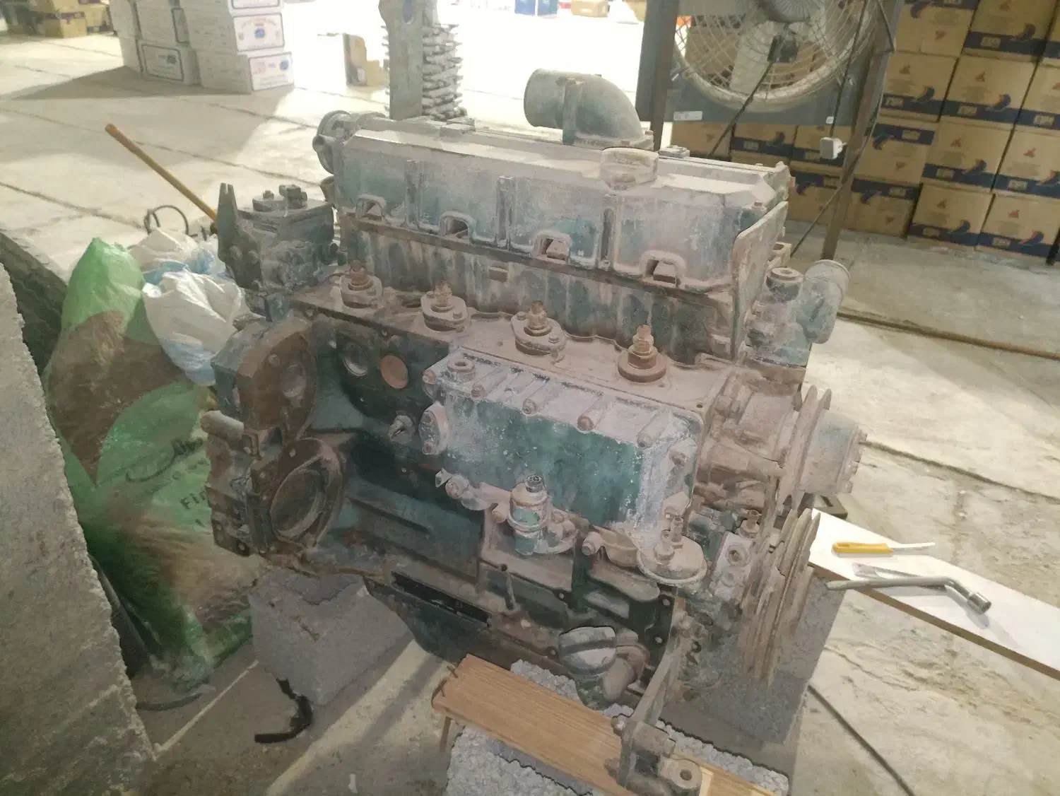 موتور ولوو پنتا بندرلنگه|ماشینآلات صنعتی|بندرلنگه, |دیوار