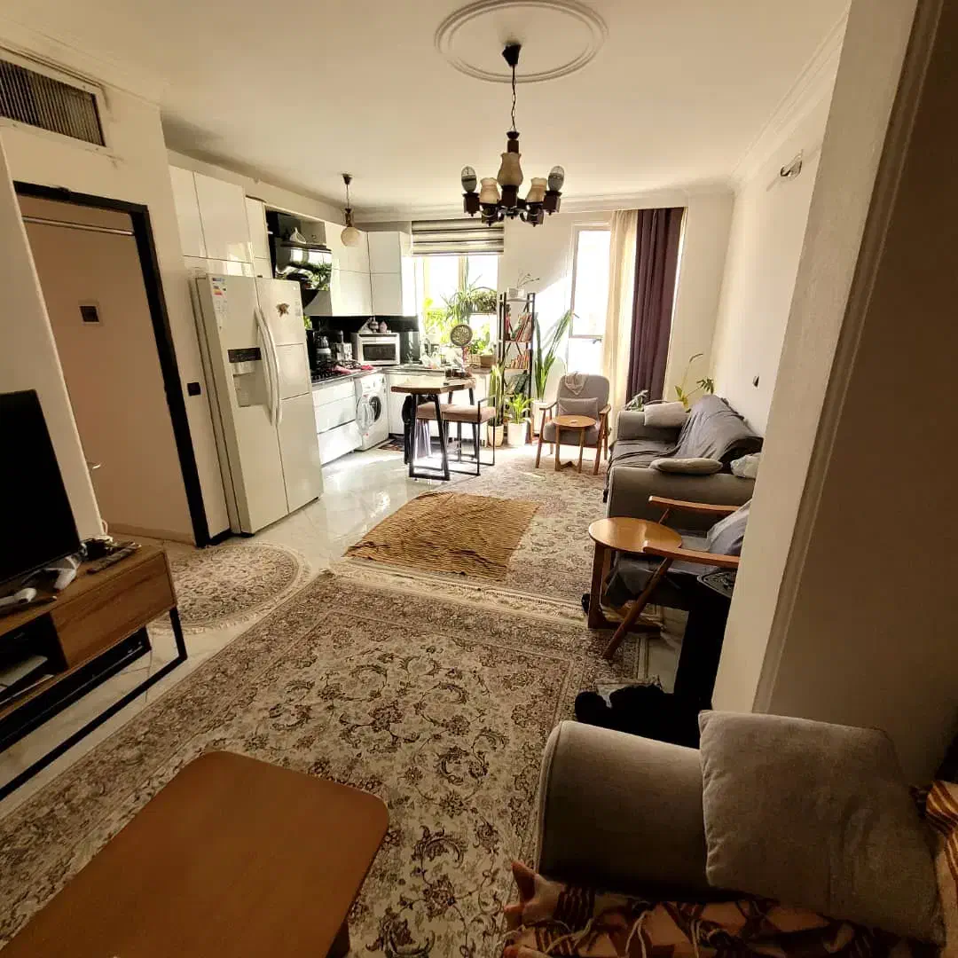 ۵۸ متر ۲ خواب/طبقه همکف/پارکینگ انباری/اصلی|اجارهٔ آپارتمان|تهران, باشگاه نفت|دیوار