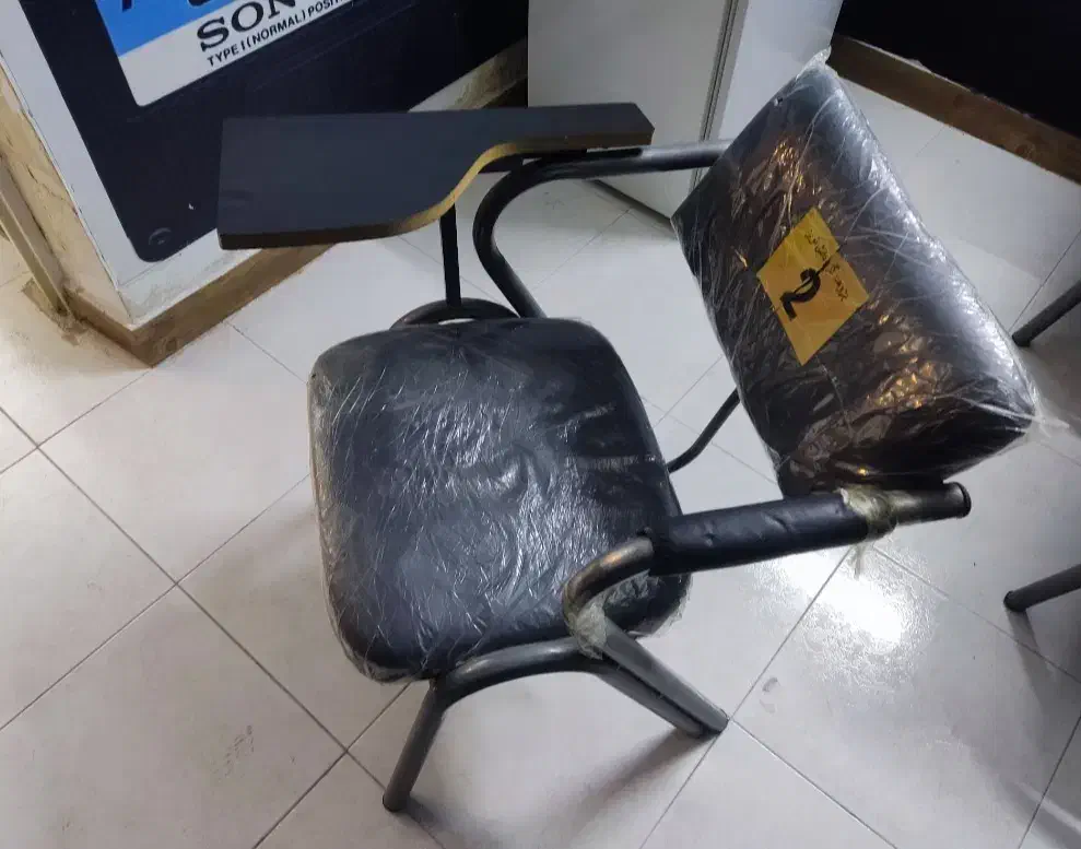 صندلی|صندلی و نیمکت|رشت, بازار|دیوار