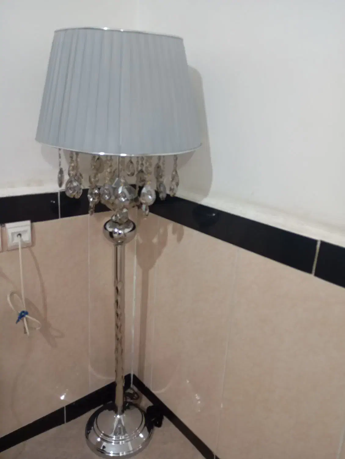 shk|چراغ خواب و آباژور|نقده, |دیوار