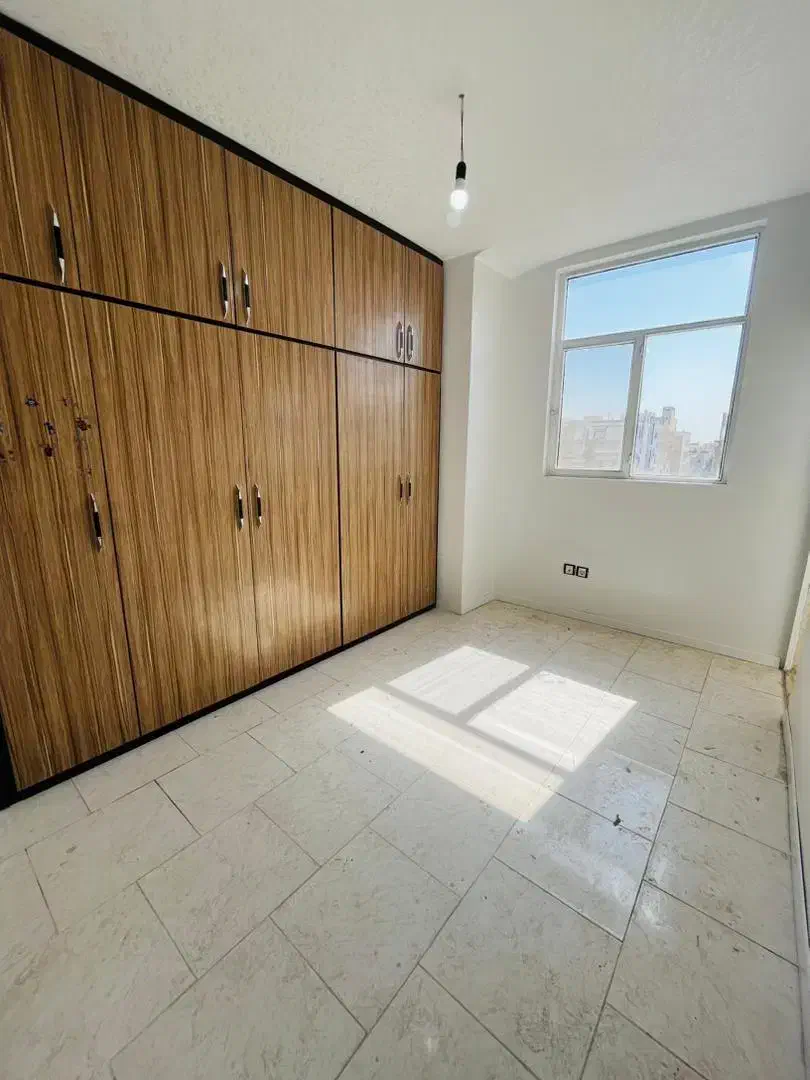 ۷۲ متری خانه کارگر ، دو نبش رو به آفتاب به روز|فروش آپارتمان|شاهین‌شهر, ۹ دی|دیوار