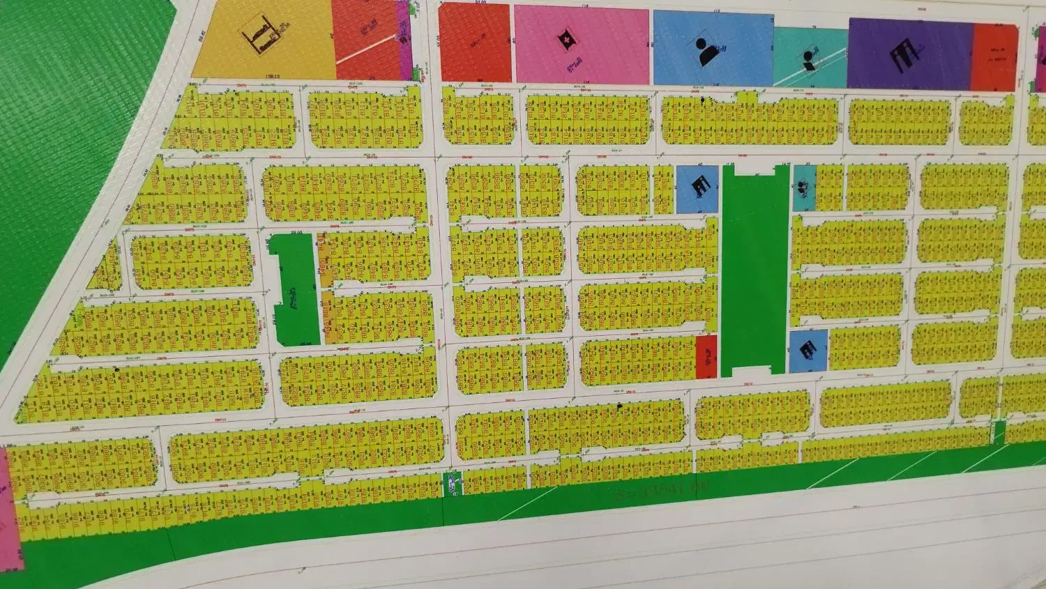زمین مسکونی گلشهر زنجان فاز8|فروش زمین و ملک کلنگی|زنجان, |دیوار