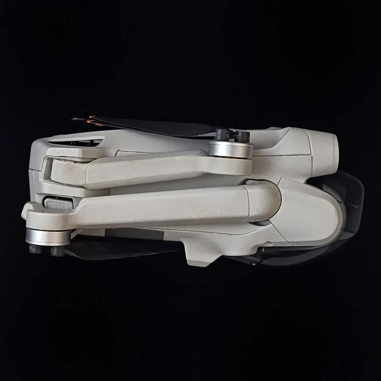 هلیشات(drone) dji mini 3 pro /مویک مینی ۳ پرو|دوربین عکاسی و فیلم‌برداری|کرج, شاهین‌ویلا|دیوار