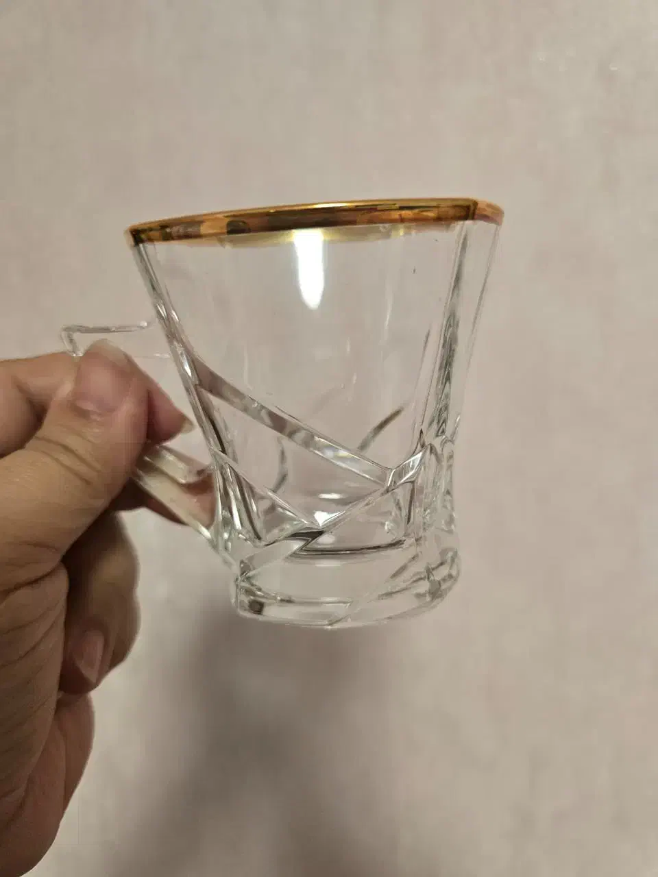 ۱۲ عدد استکان لبه طلایی ژاپن با نعلبکی|ظروف سرو و پذیرایی|بندرعباس, |دیوار