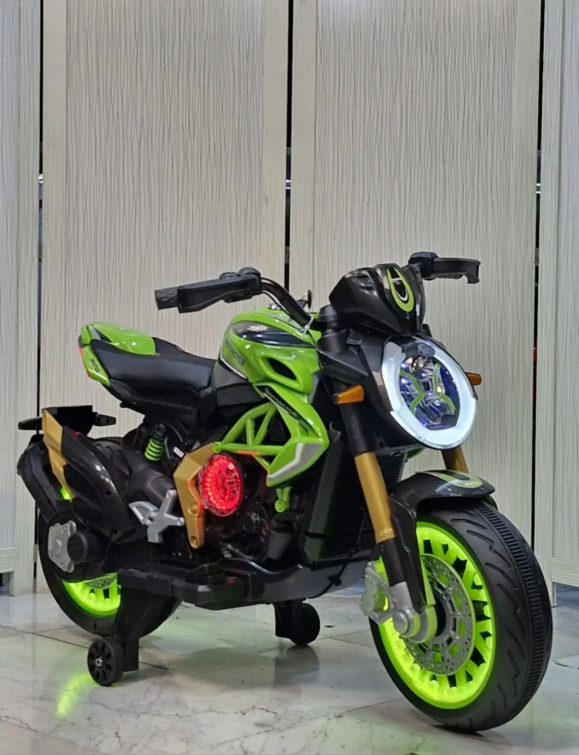 ماشین شارژی  موتورشارژی دوکاتی سایزبزرگ فول|اسباب‌‌بازی|تهران, پرستار|دیوار