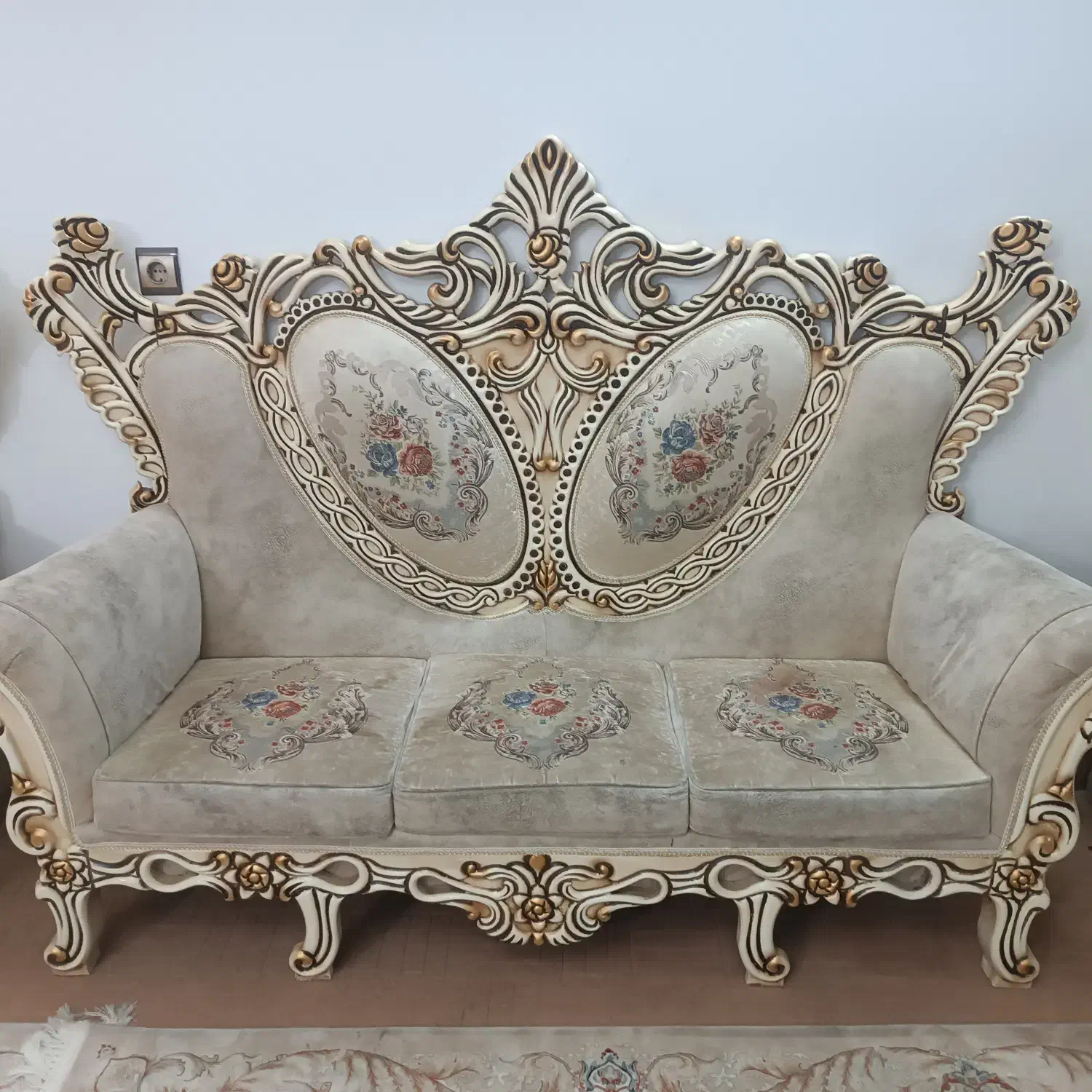 مبل هفت نفره|مبلمان خانگی و میز عسلی|مشهد, توس (بلوار توس)|دیوار