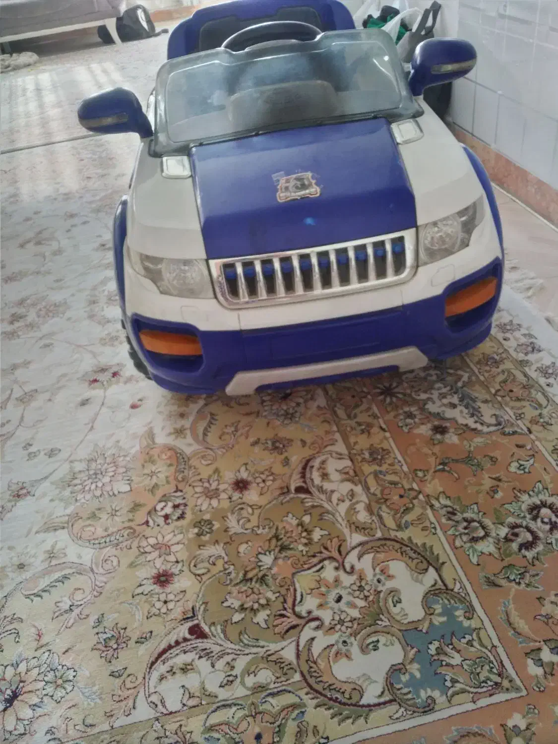 ماشین شارژی|اسباببازی بچه|گلستان (تهران), |دیوار