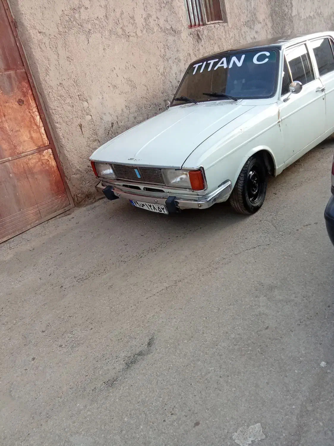 پیکان سواری|خودرو کلاسیک|قائن, |دیوار