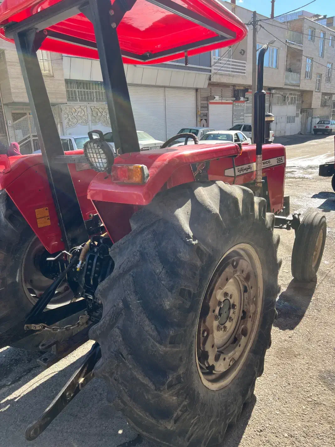 تراکتور ۲۸۵ مدل ۹۰ نمونه خانگی|خودرو سنگین|سنندج, |دیوار
