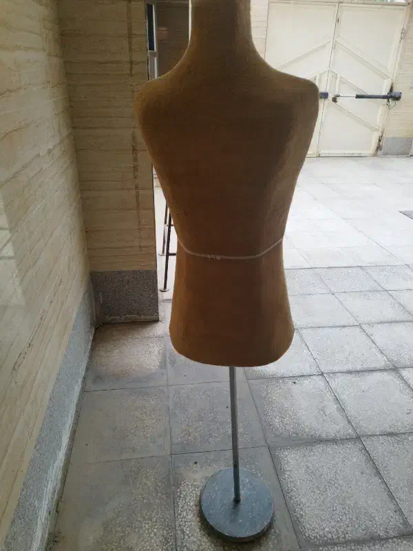 مانکن لباس زنانه|فروشگاه و مغازه|اهواز, بیست متری شهرداری|دیوار