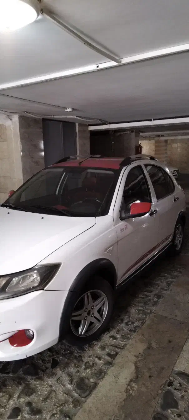 کوییک Rدنده ای سفید قرمز مدل ۱۳۹۹کارنامه|خودرو سواری و وانت|تهران, دهکده المپیک|دیوار