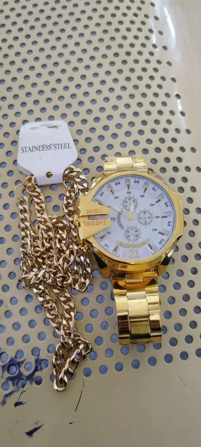 ساعت|ساعت|کاشان, راوند|دیوار